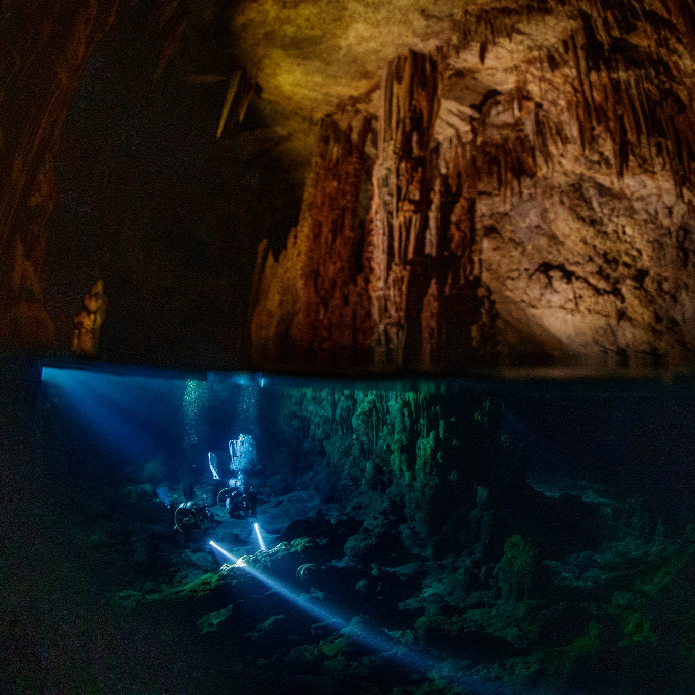 ELEPHANT & SEAL CAVE - Diving Trip (from Chania)